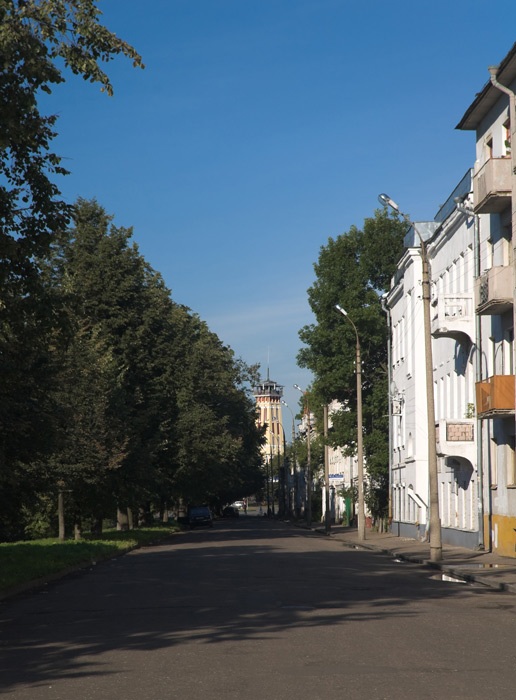 Улица Суркова