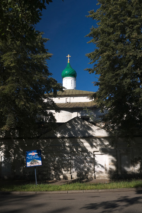Церковь Кирилла и Афанасия в Кирилло-Афанасьевском монастыре