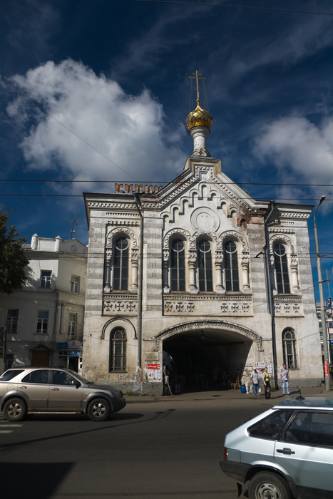 Церковь Знаменской иконы Божией матери при Знаменской (Власьевской) башне