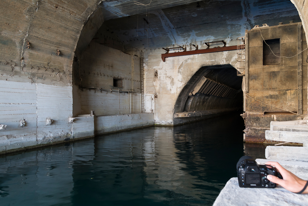 Ворота завода по ремонту подводных лодок - Военно-морского музея
